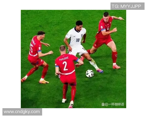 深夜足球话题畅聊无阻球迷心声与激情的碰撞